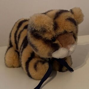 Vintage cute baby tiger stuffed toy, 1988 Dakin plush cat cub tigers vintage